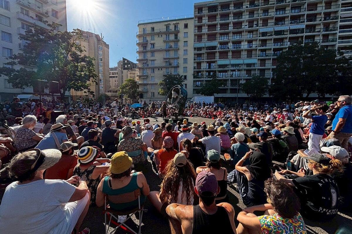 フランス・シャロン＝シュル＝ソーヌ｜CHALON DANS LA RUE